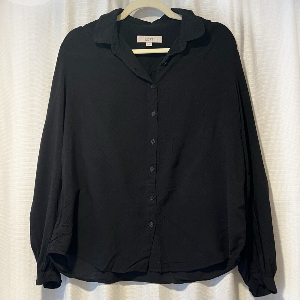 LOFT Black button front blouse